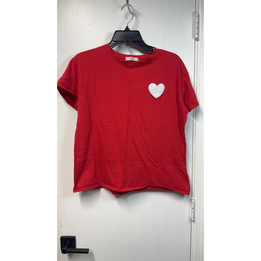 Fate Womens Red Heart Patch Short Sleeve Crew Neck T-Shirt | Size M